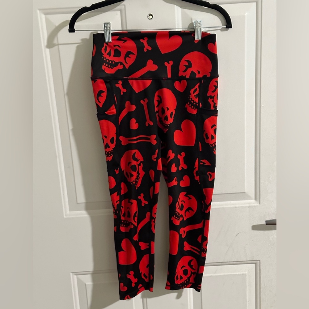 CVG bleeding love capri